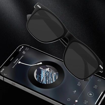 Smart Glasses with Touch Control and Bluetooth Connection Ideal for Listening to Wireless Earbuds and Using Smartwatch Features
